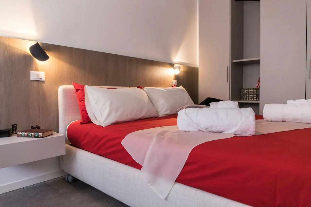 Maison Heloise Palermo Tatil Evi